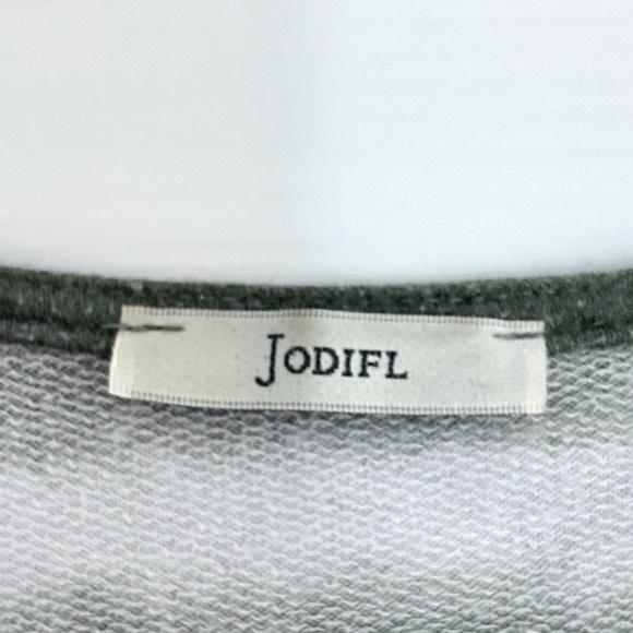 Jodifl Women's Green & White Striped Flowy Poncho Top One Size - Picture 4 of 6